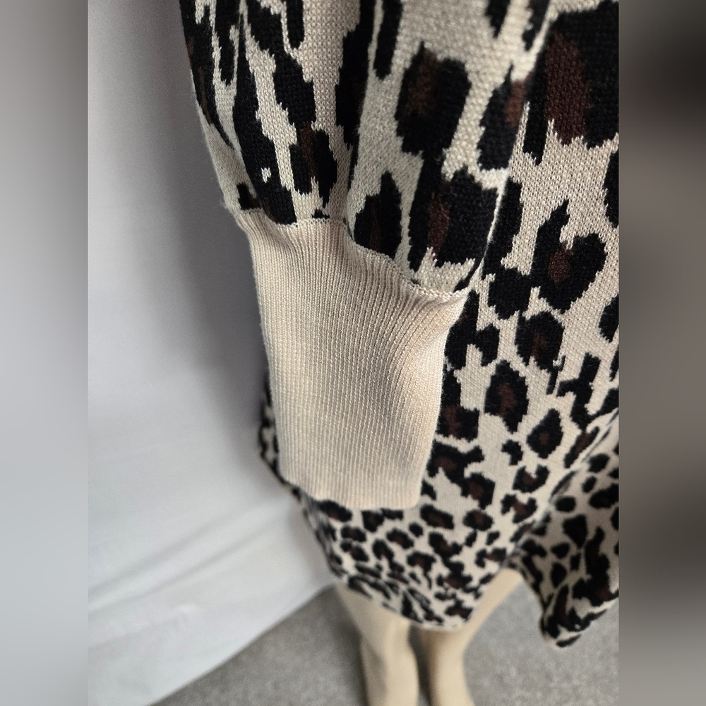 Just Taylor XL Dress Knit Pleated Shoulder Puff Mock Neck Leopard Print - Picture 3 of 10